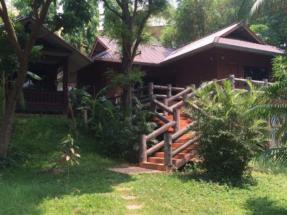 Ban Suan Klang Muang Resort แม่ฮ่องสอน ภายนอก รูปภาพ